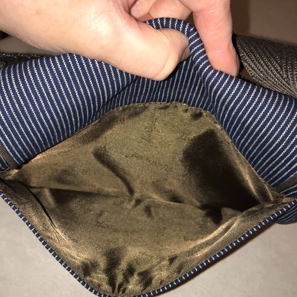 Thirty-One Free To Be Crossbody NWOT! - Picture 8 of 11